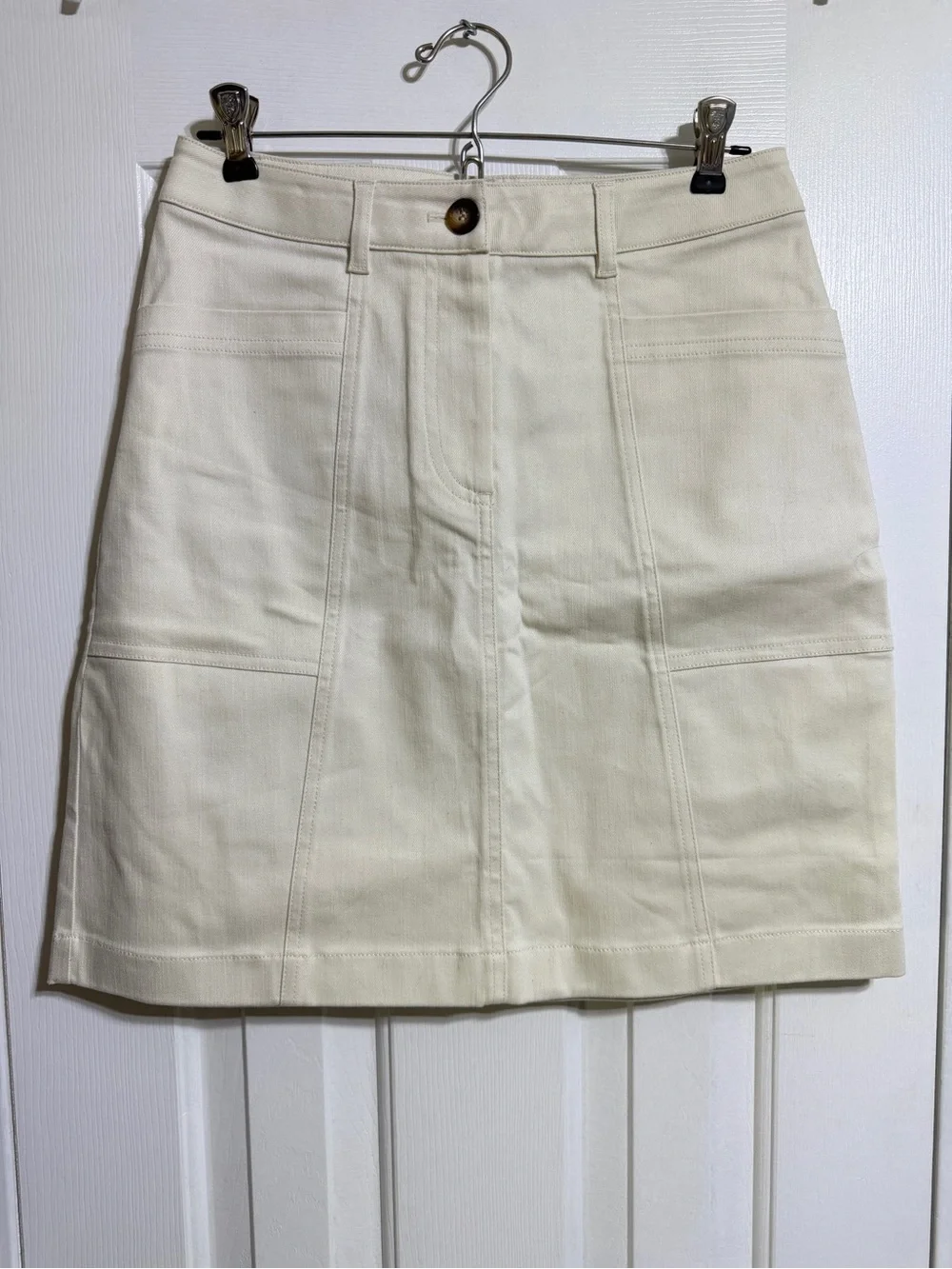 NWT Boden Women's denim Glorious British Style Mini Skirt Beige White size 4